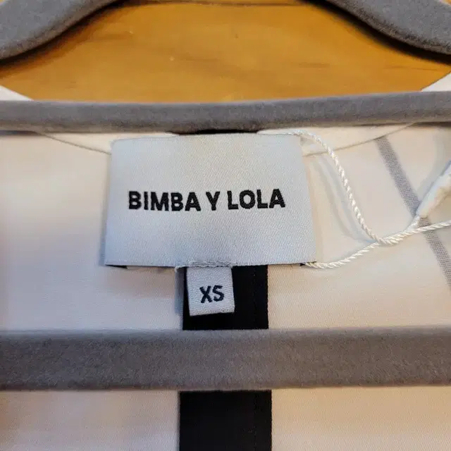 빔바이롤라 BIMBA Y LOLA 민소매 원피스 XS