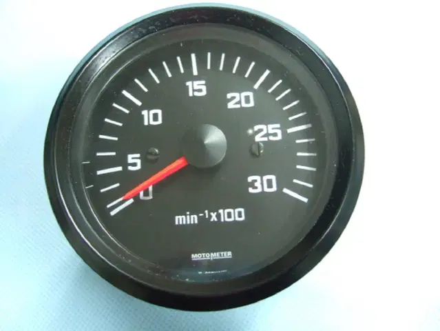 MOTOMETER TACHO METER.646 012 1017