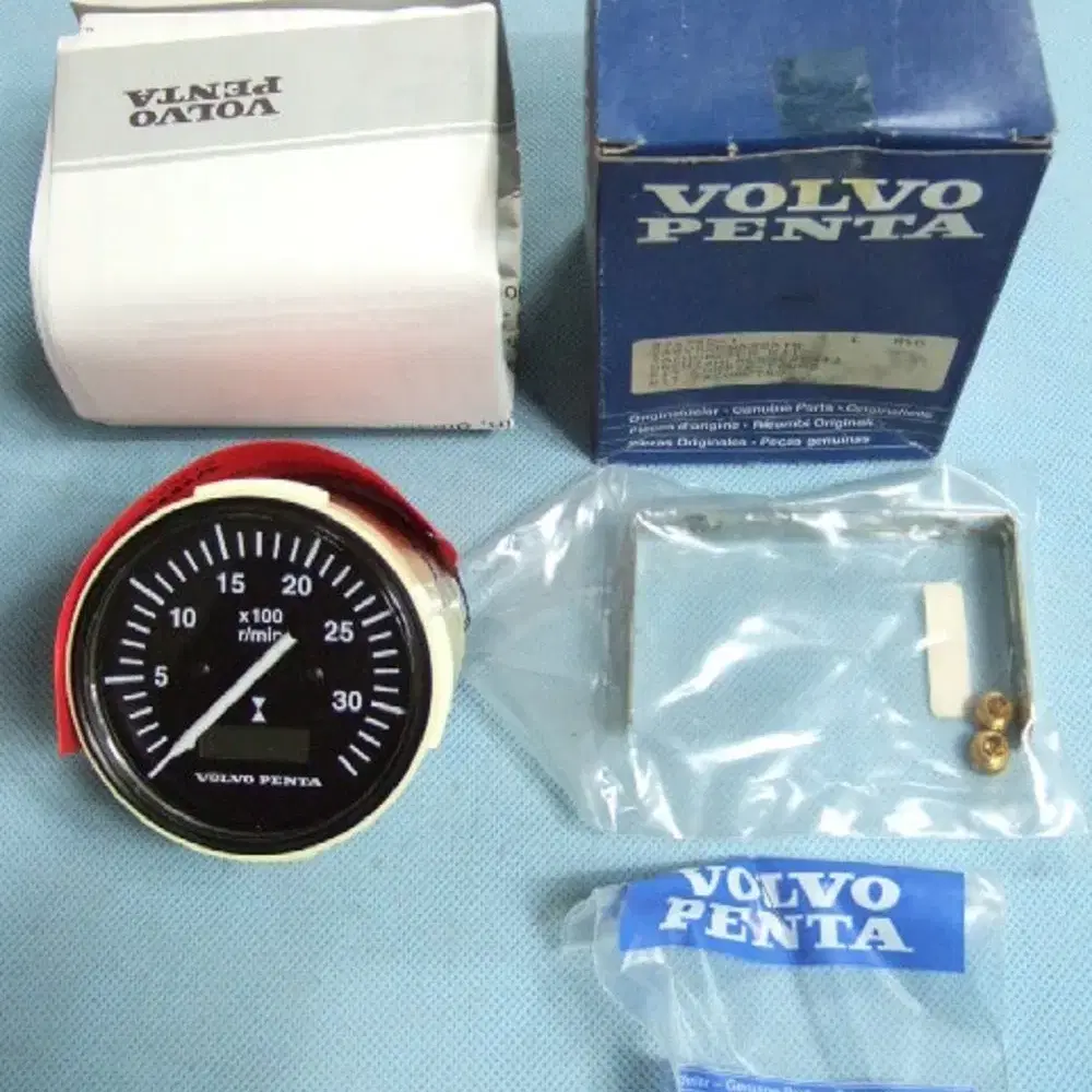 VOLVO PENTA TACHO METER.876750-1