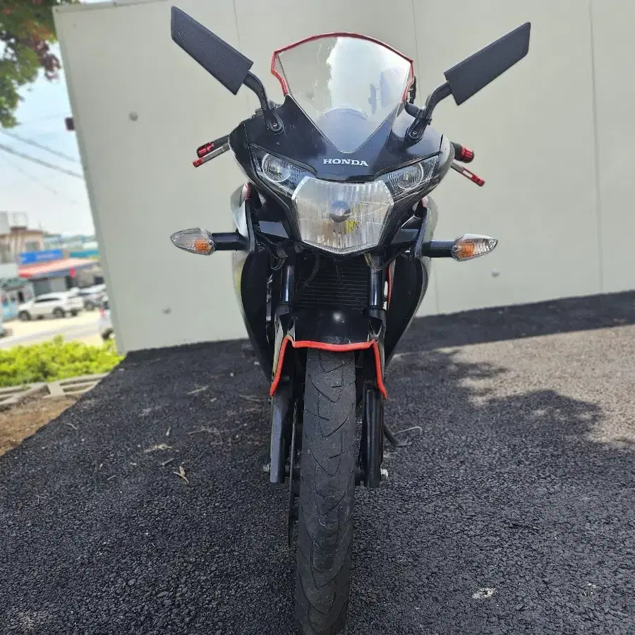 14년식 cbr125 판매합니다.