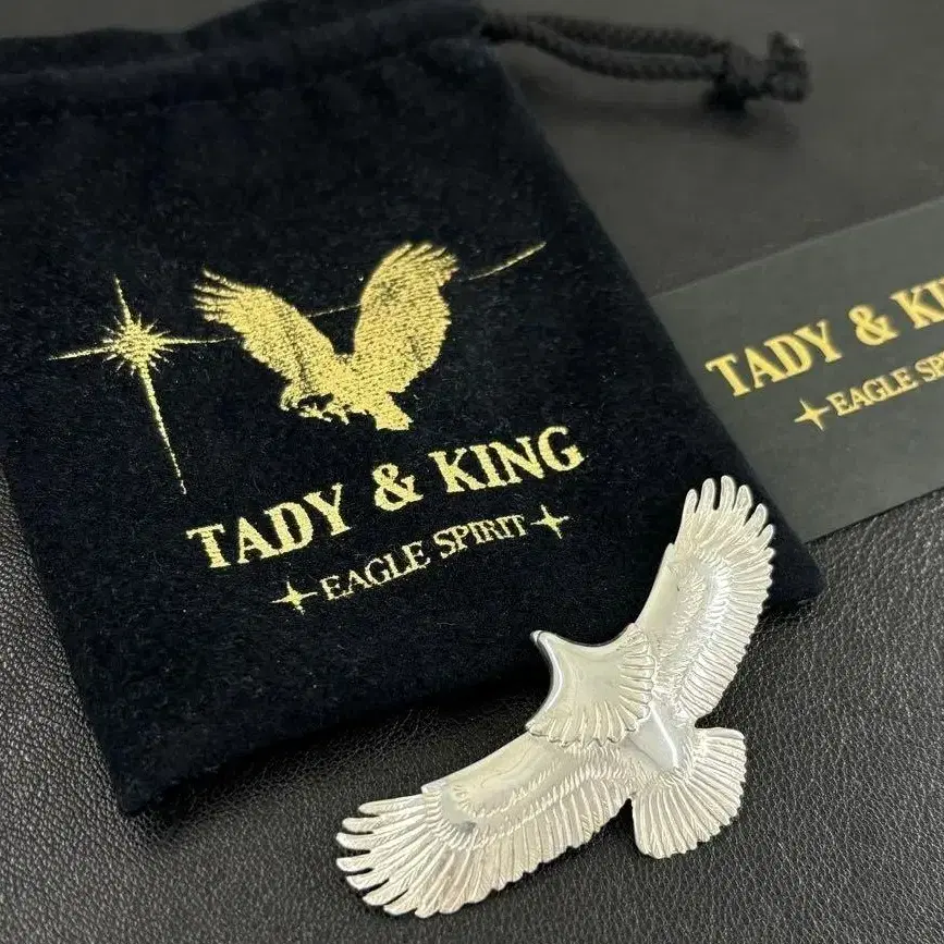 타디킹 tady&king 타디앤킹 테디앤킹 테디킹 페더 이글 팬던트 새제