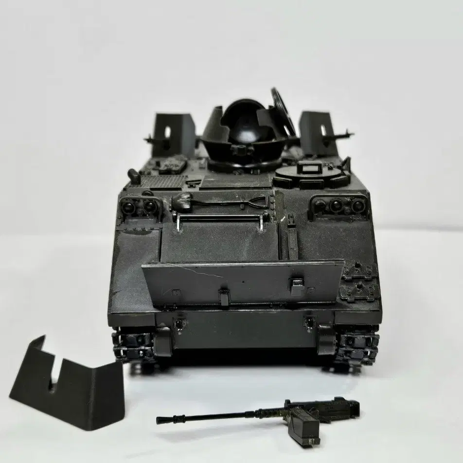 [타미야] 1/35 U.S. M113 ACAV 조립품