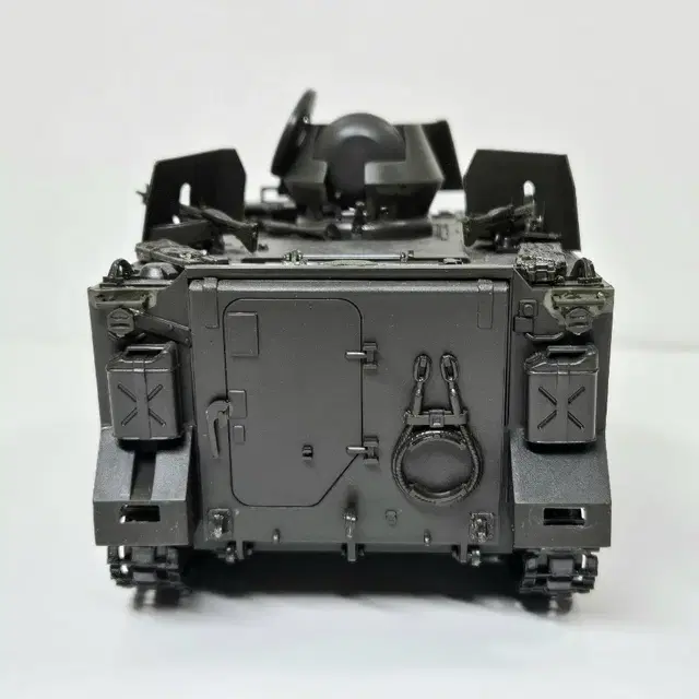 [타미야] 1/35 U.S. M113 ACAV 조립품