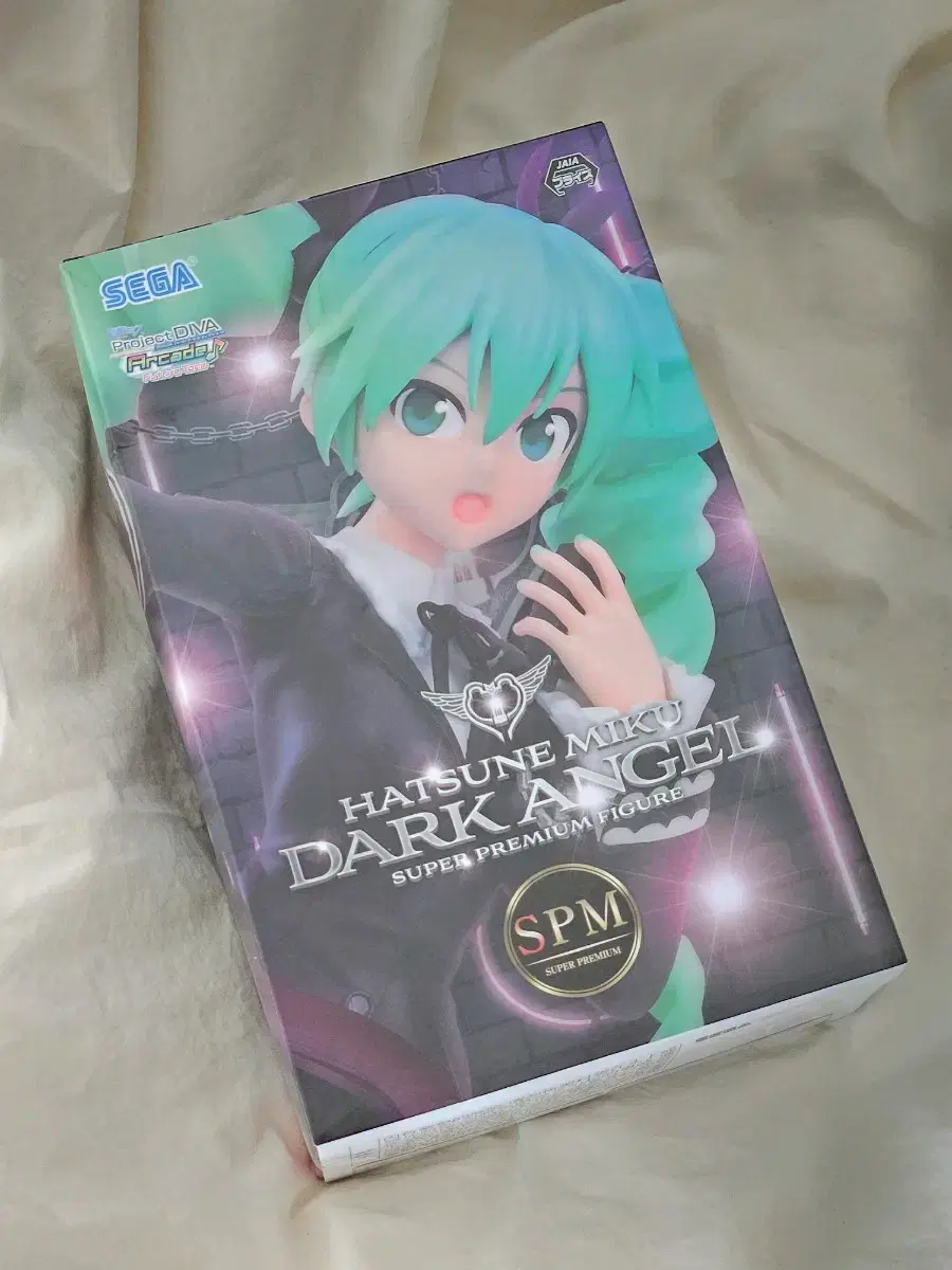 Unsealed) Hatsune Mikusega Project Diva Dark Angel SPM Figure