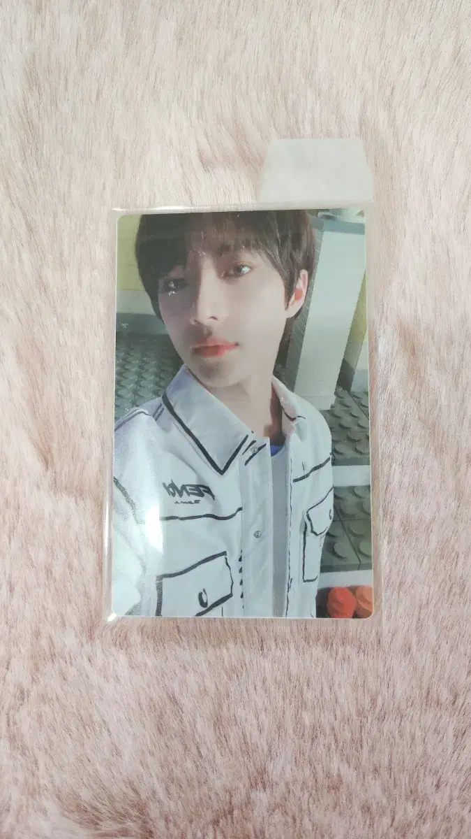 Bunjang Lowest Price ) txt 553 Bloo Hour ld beomgyu White Jacket beomgyu sell Wts.