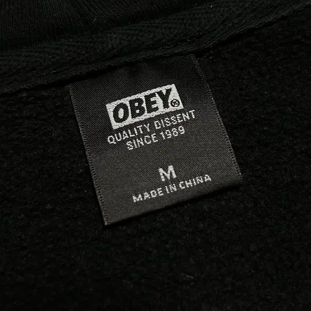 [ M ] Obey 오베이 페이스로고 블랙 후드티