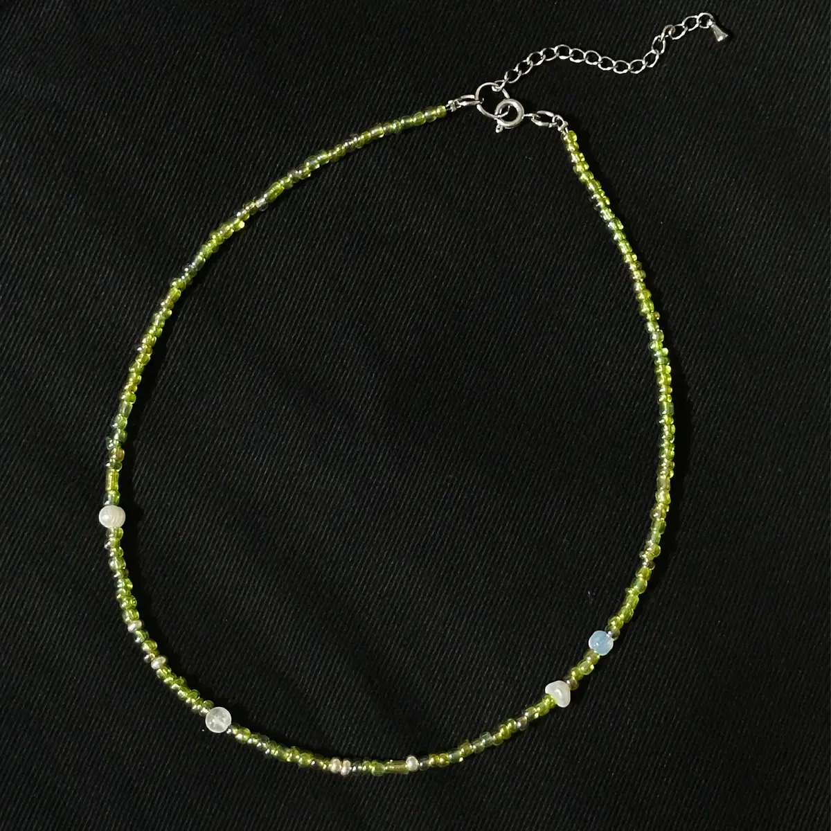 Moss necklace