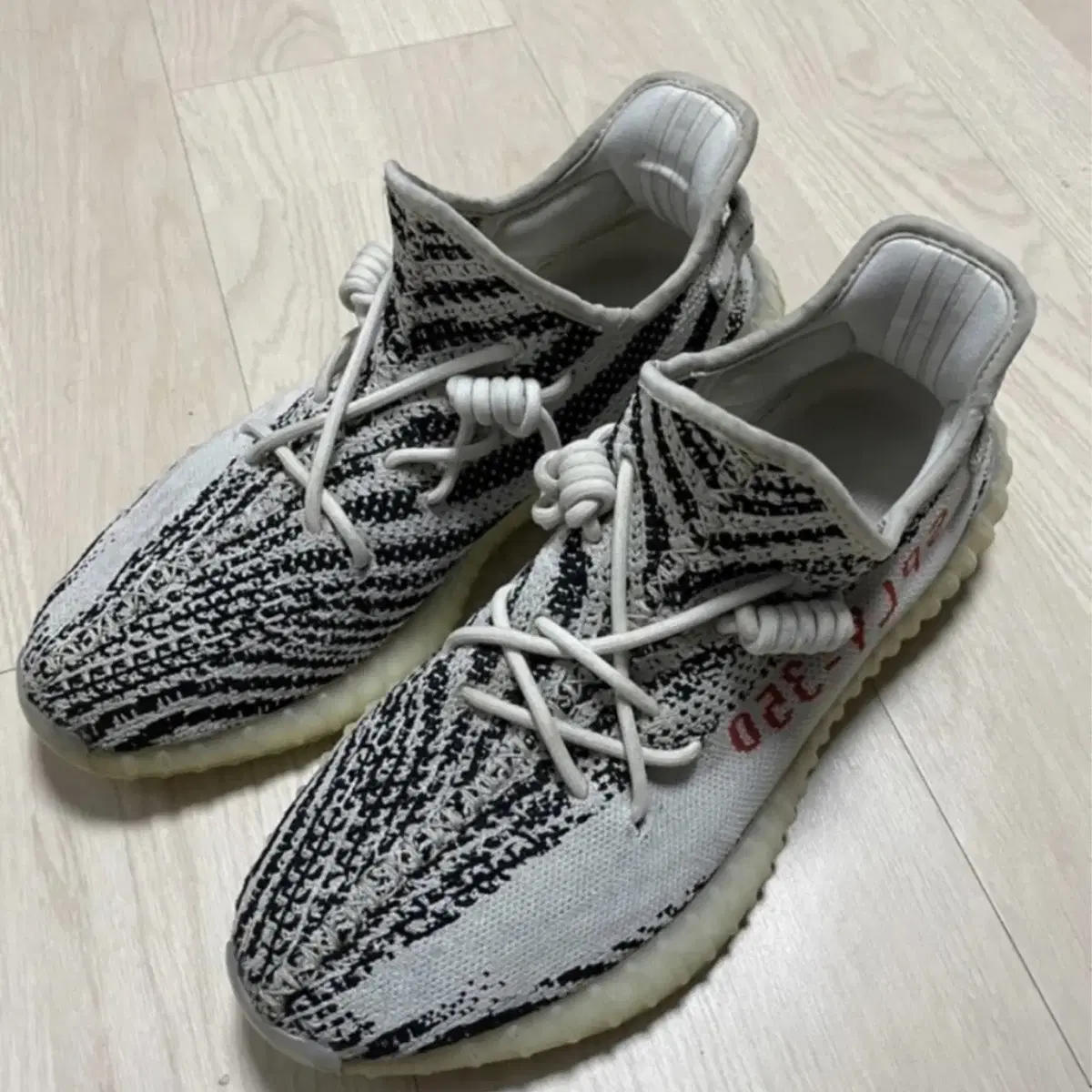 Yeezy boost 350 v2 zebra (이지부스트 350 v2 지