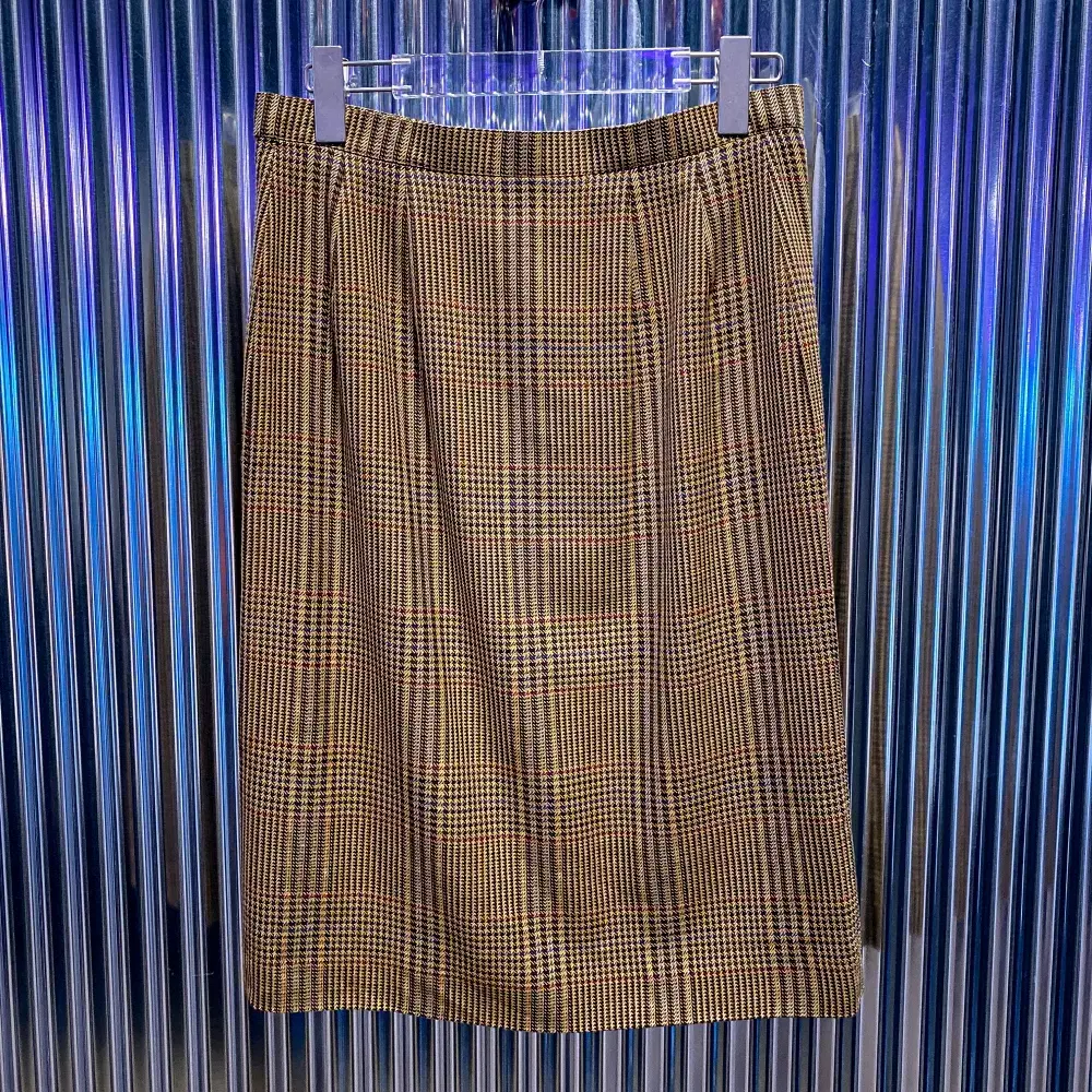 Burberry nova Check Skirt (Woman 28) CA746