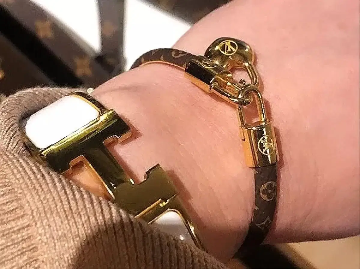 Louis Vuitton Heart Lock Bracelet