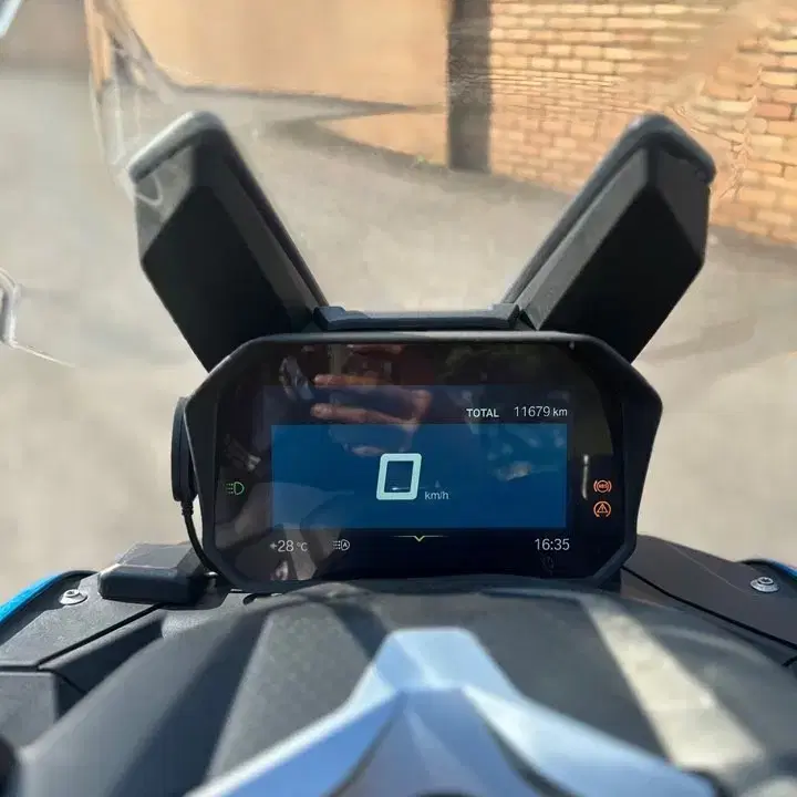 2019년 bmw c400x 짧은키로수 쿼터급오토바이 스쿠터 바이크