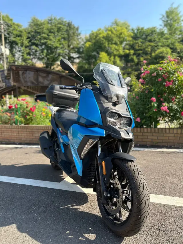 BMW C400X