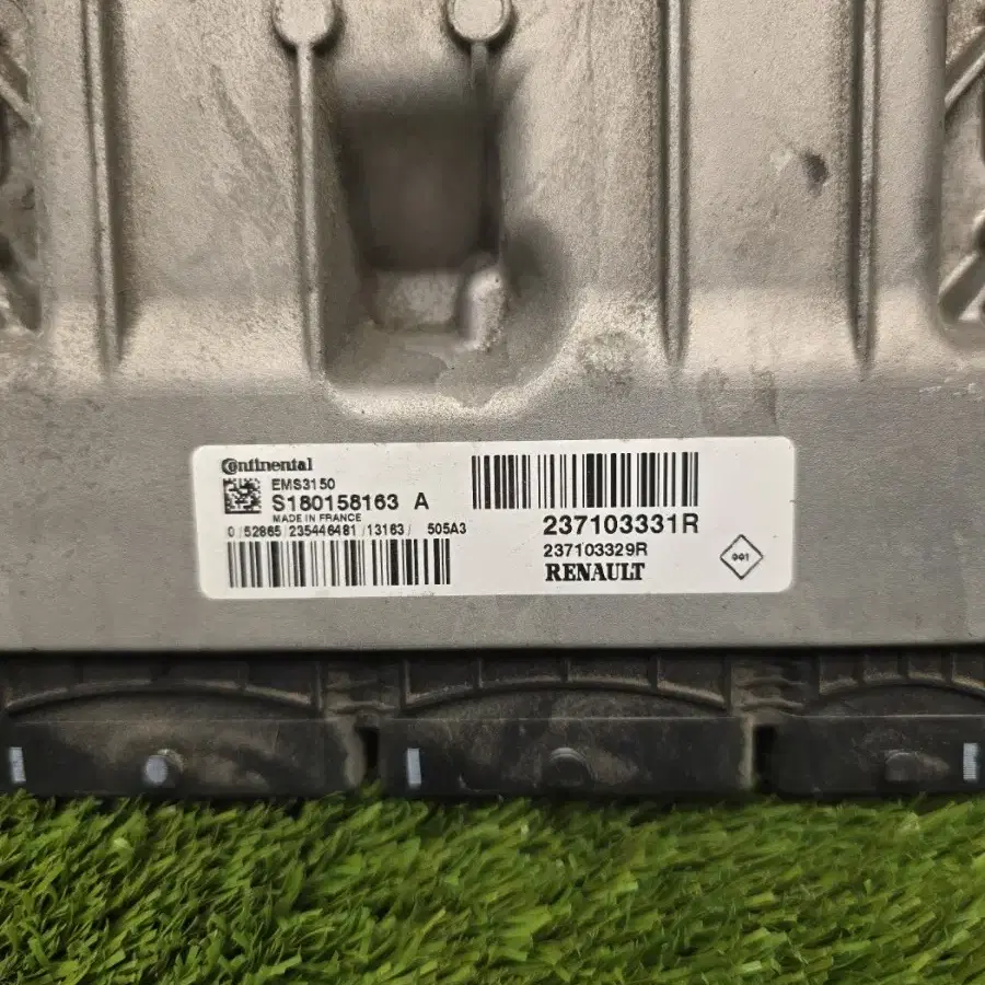 르노삼성 L43 SM5 ECU 237103331R