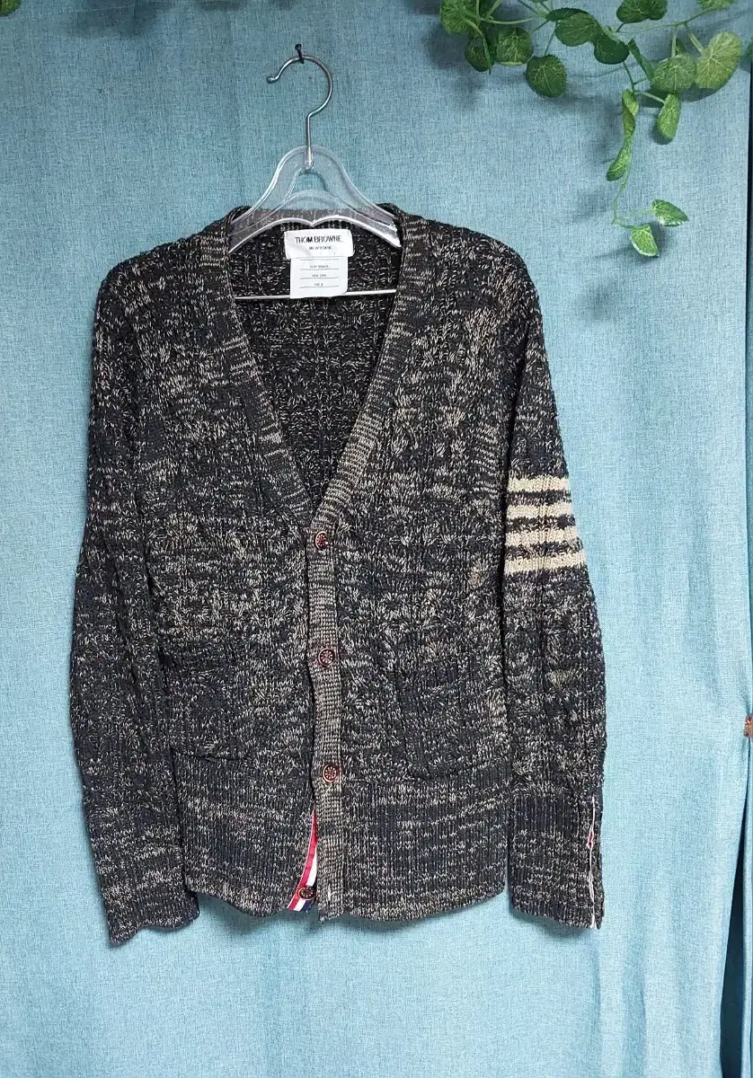 Tomburraun Knit Cardigan M95