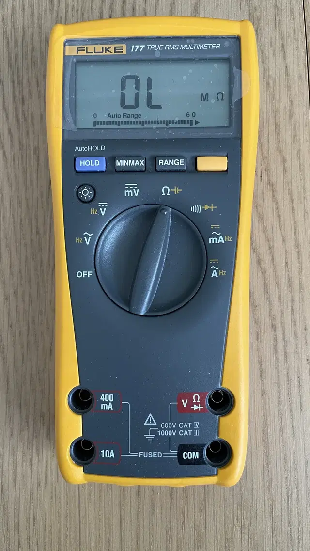 FLUKE 177 True-rms multimeter