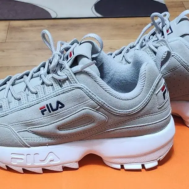 (정품)휠라 FILA 디스럽터 2 어글리슈즈