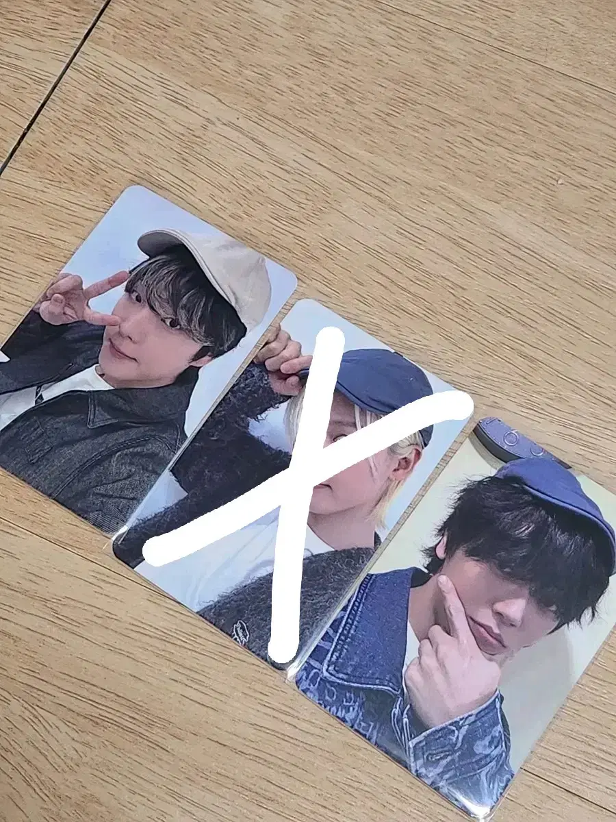 ONF BimyMonster jump up unreleased photocard Vahn Cap Hat