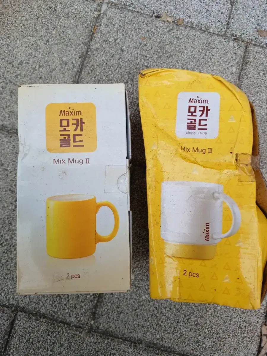 맥심 모카골드 젠도자기 머그잔 각각(새상품 선물용)(아래내용참조 하세요)