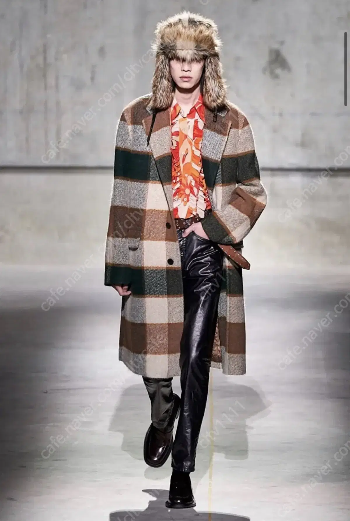 Dris vahn Norton 20FW Runway Coat