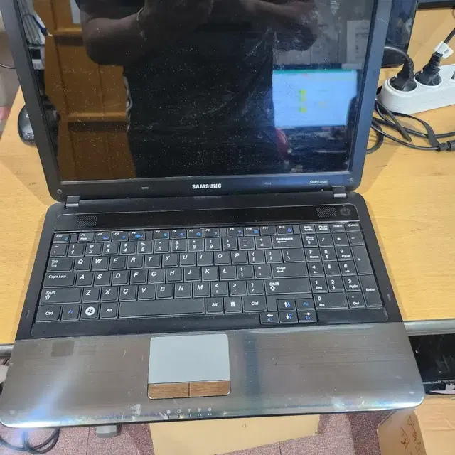 삼성노트북 i3 m380 6g hd3000 ssd128