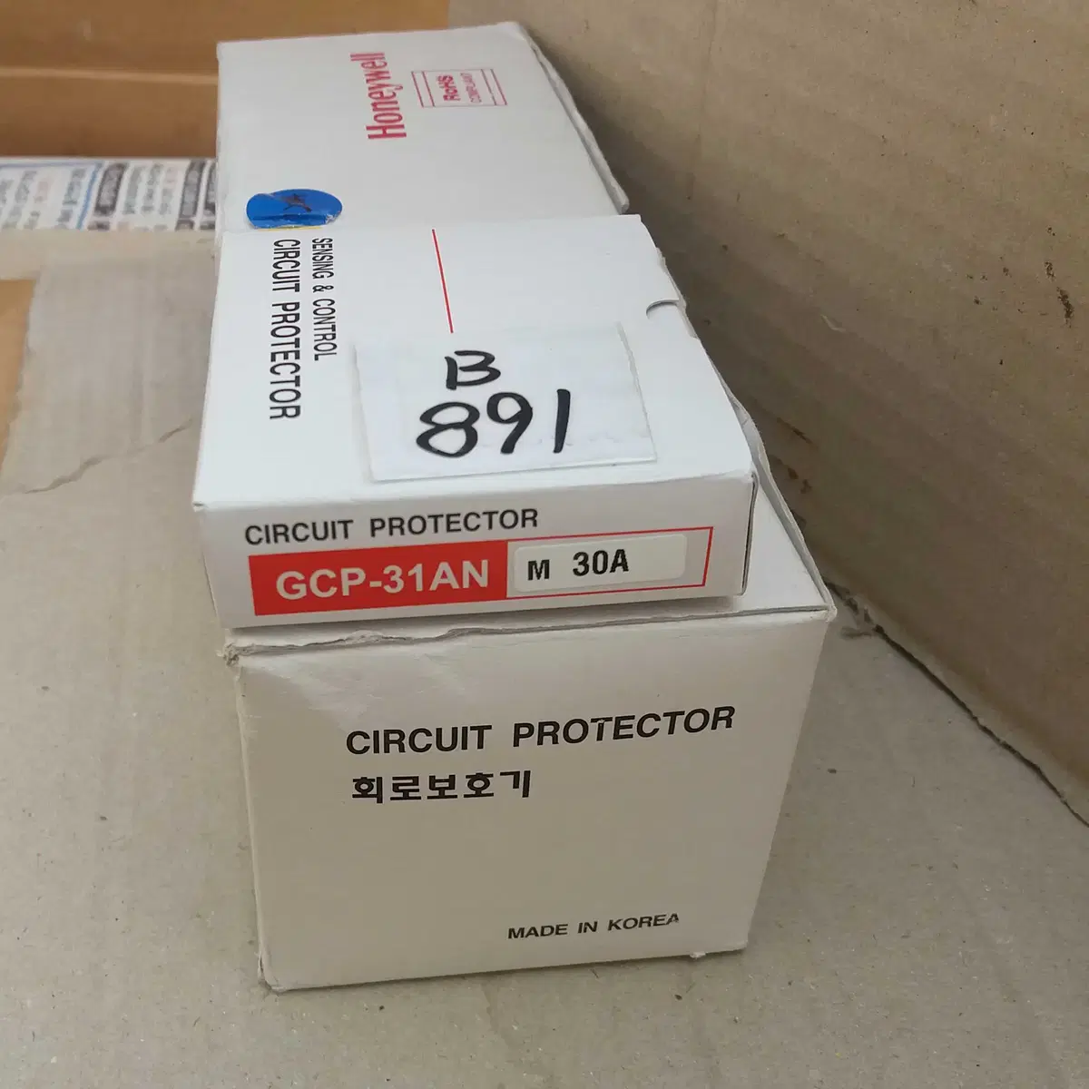 회로보호기 GCP-31ANM30A Honeywell B891