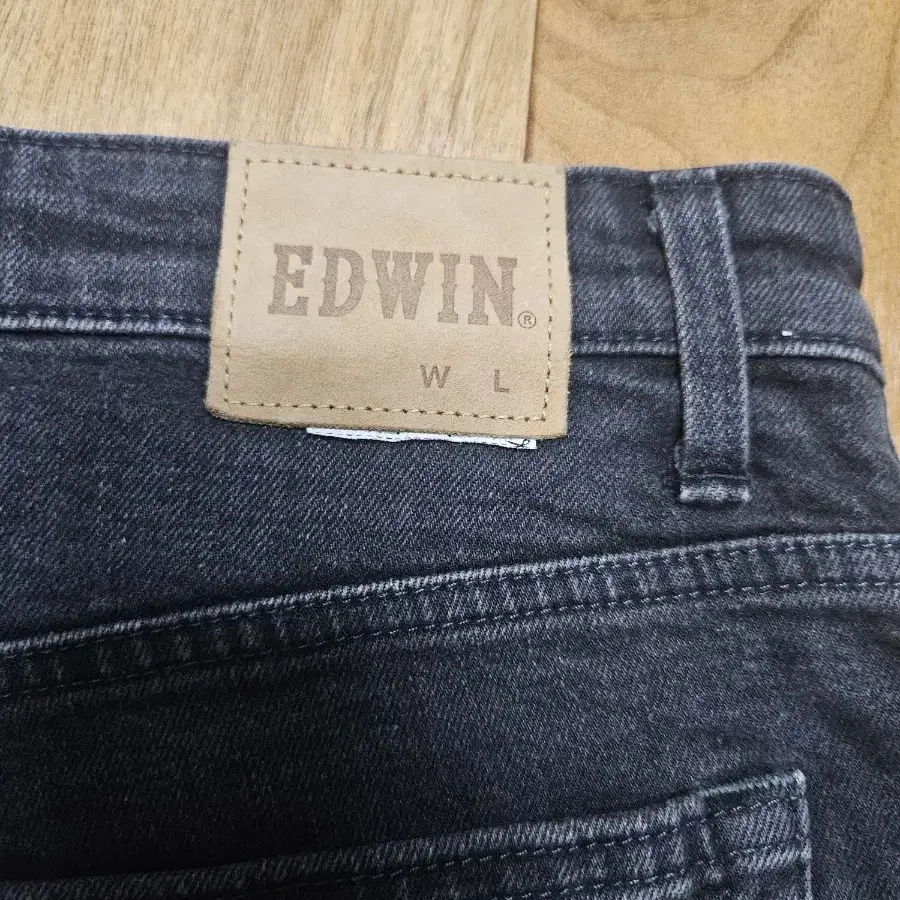 edwin 데님팬츠