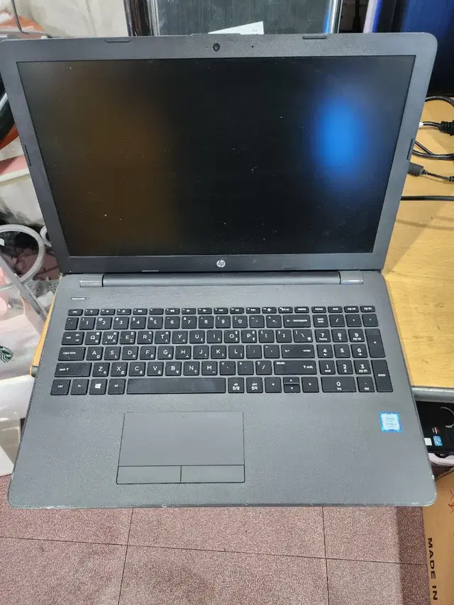 슬림한 hp노트북 i5 7200 16g ssd256