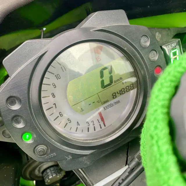 07년 닌자Zx10r 팝니다.