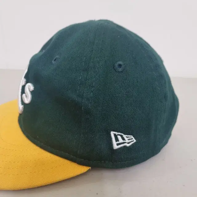 뉴에라 9Fifty 키즈 오클랜드 스냅백/53-55cm(6-12세)