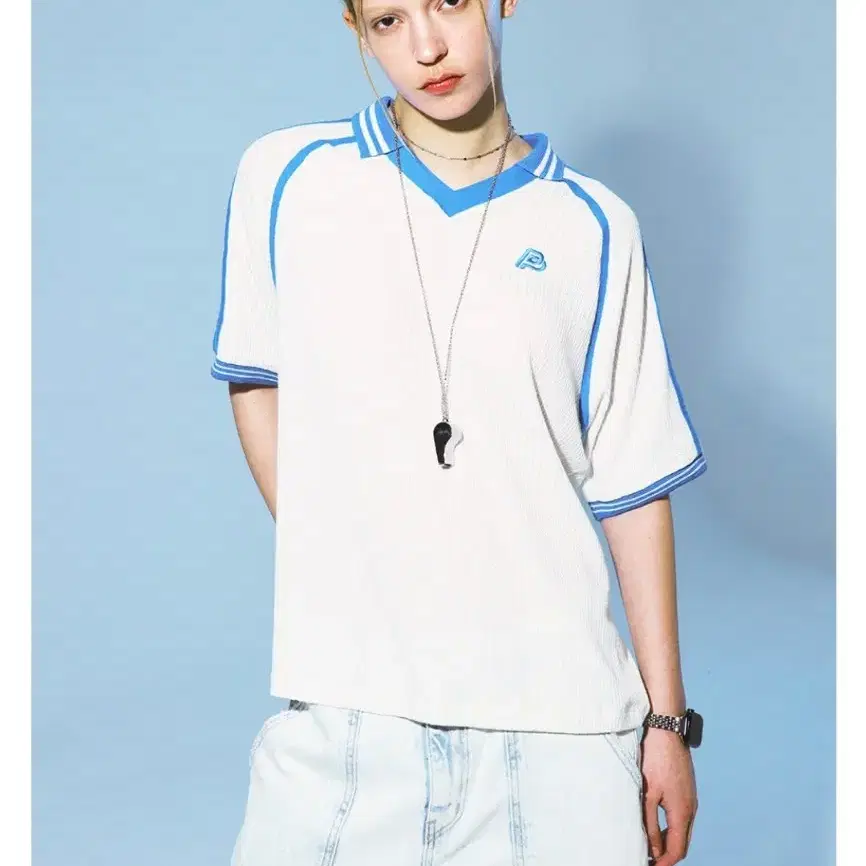 프렌다  PP LOGO COLLARED UNIFORM KNIT WH