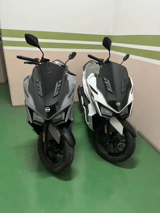 22년식 VSX125신차 팔아요. 개인