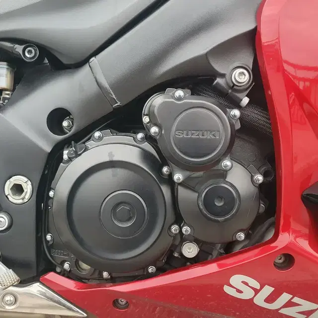 gsx s1000f 16년식 600만 가격인하