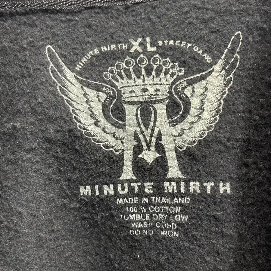 시로이네코 minute mirth