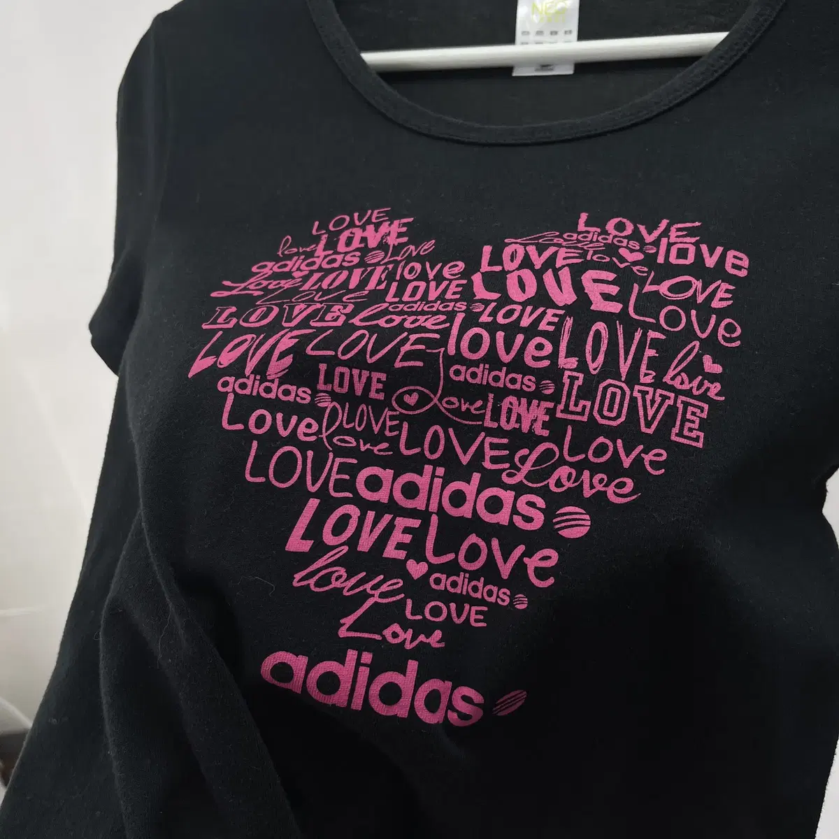 ADIDAS 00's Heart T-shirt