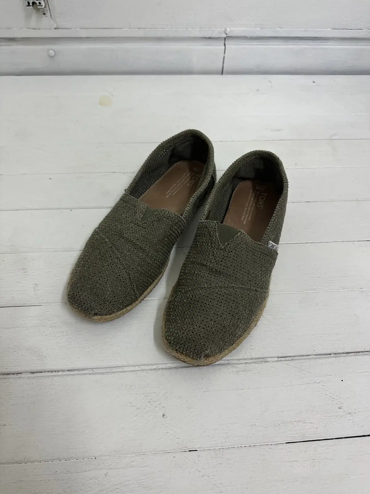 탐스 toms 슬립온