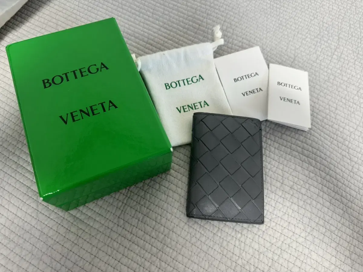 (Full Configuration) Bottega Veneta New Organizer Kard Wallet