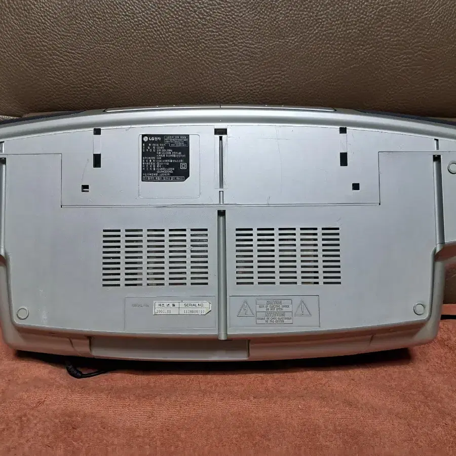 LG CD-810 BOOMBOX