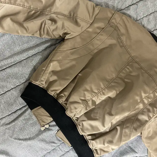 [S] 메종미네드 LUSTER SATIN BOMBER JACKET G/B