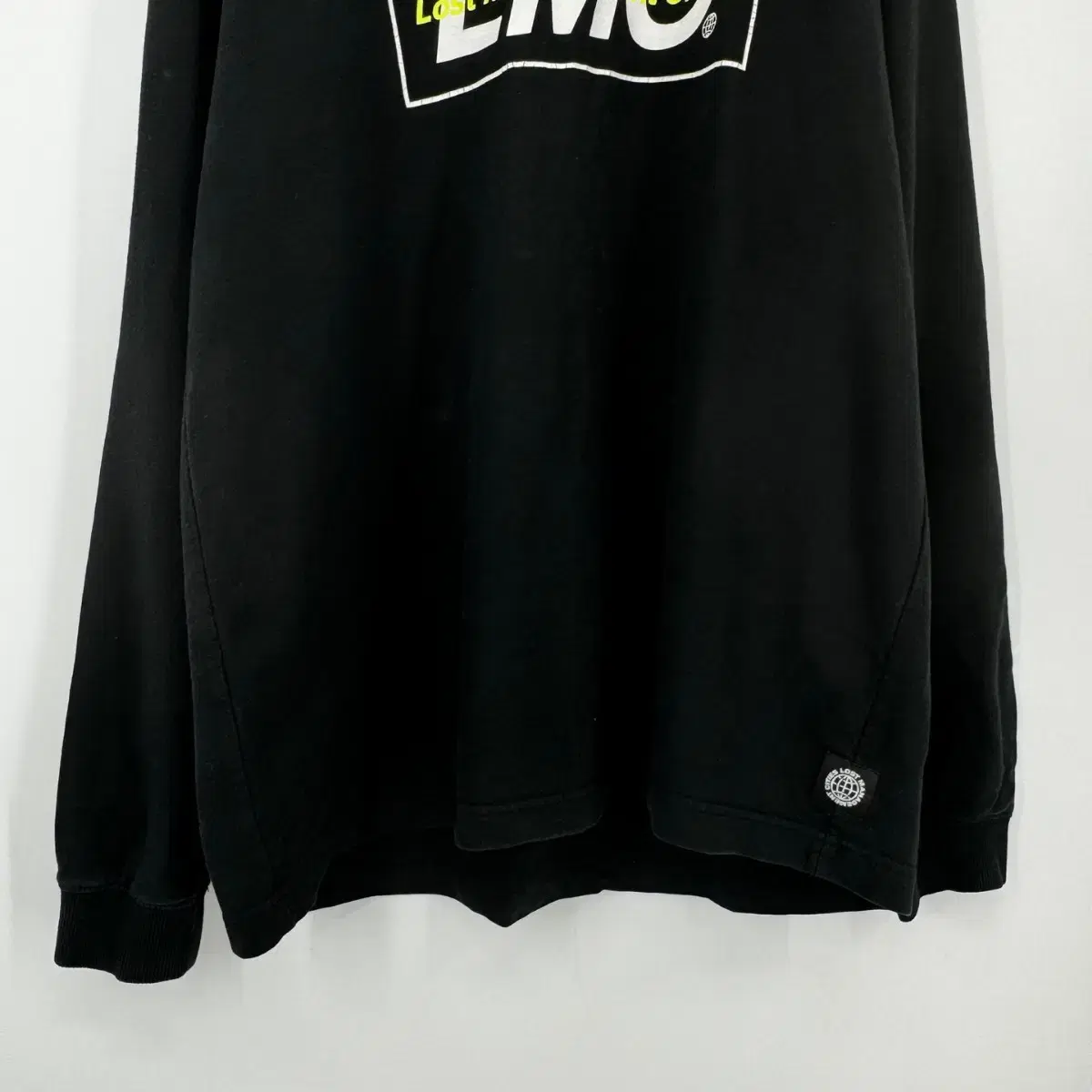 LMC 프린팅 맨투맨 티셔츠 (M size / BLACK)