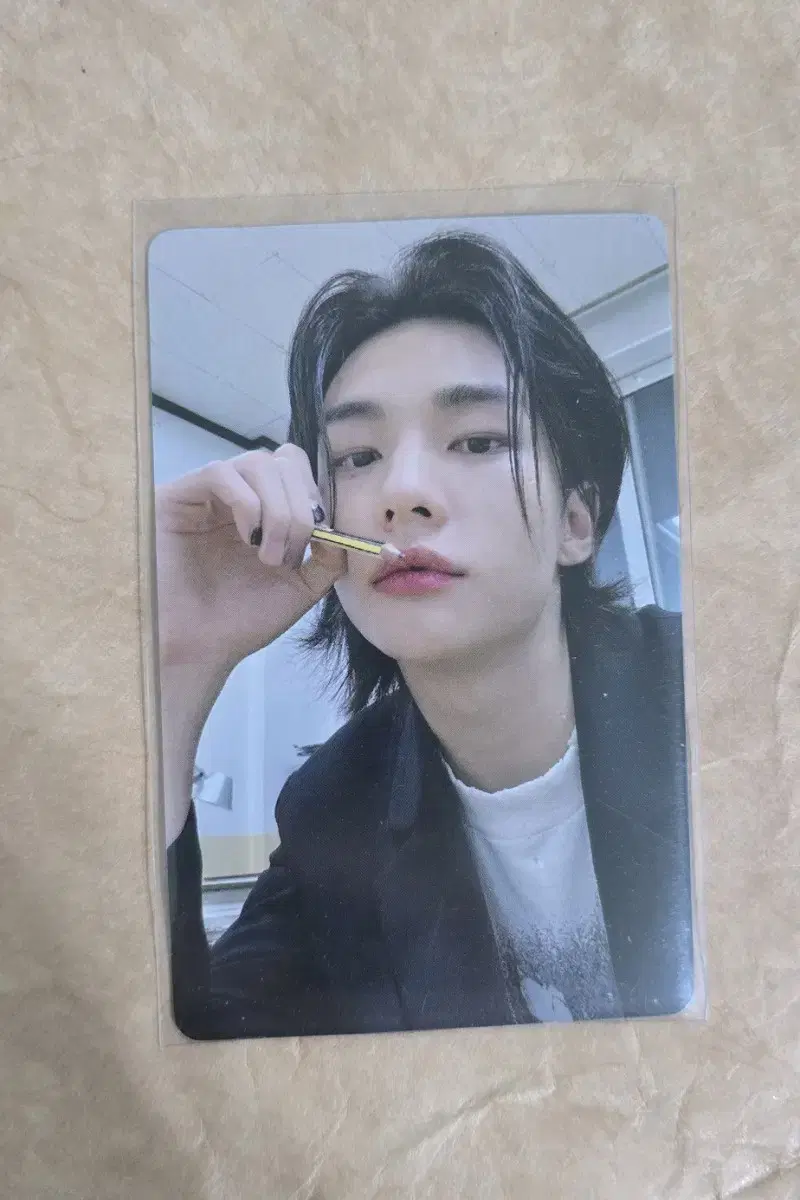 Straykids hyunjin photocard hyunjin skz