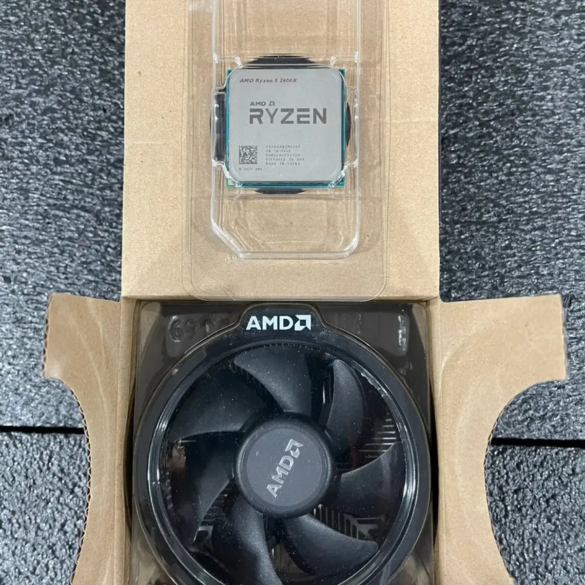 AMD 라이젠 R5-2600X CPU