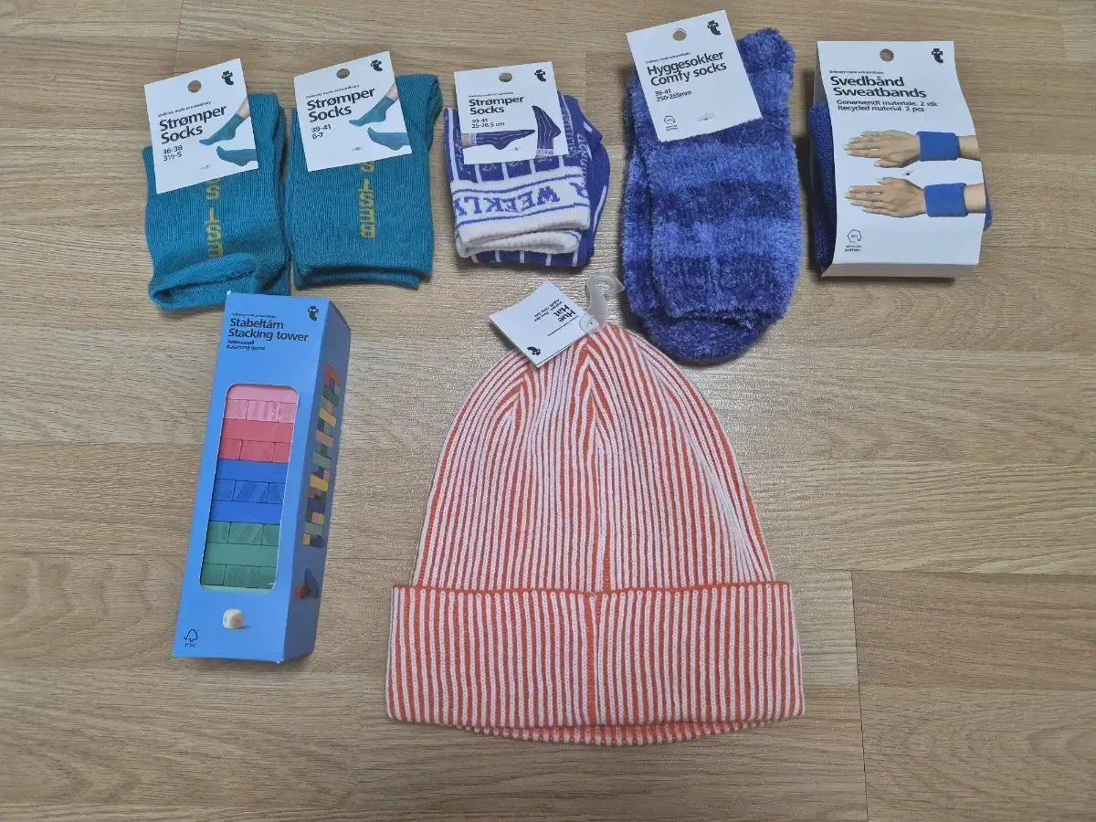 Socks xen knit hat cheonnyang department store 1,000 won each