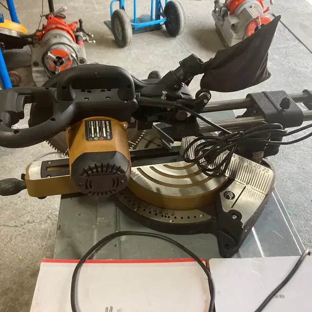 블랙드래곤 BD-255 각도 절단기 MITER SAW