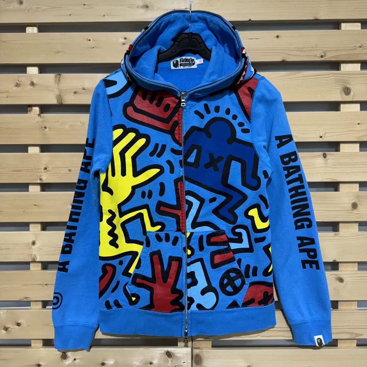 베이프 Keith Haring 샤크후드집업