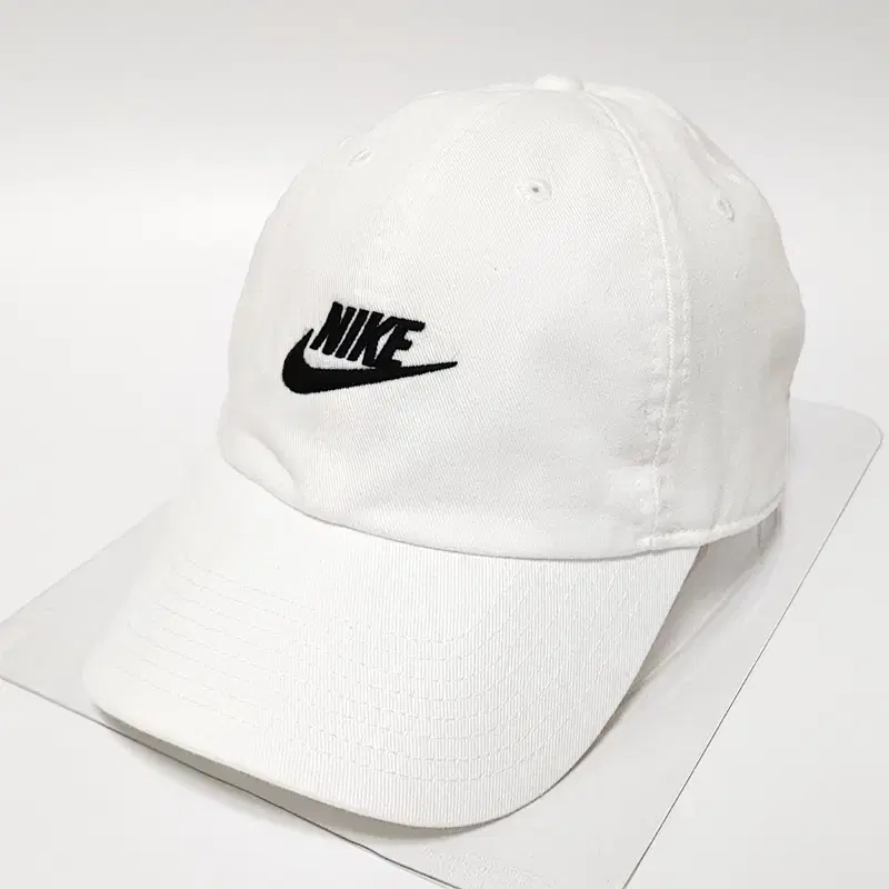 Genuine Nike Heritage86 Baseball Cap H-988