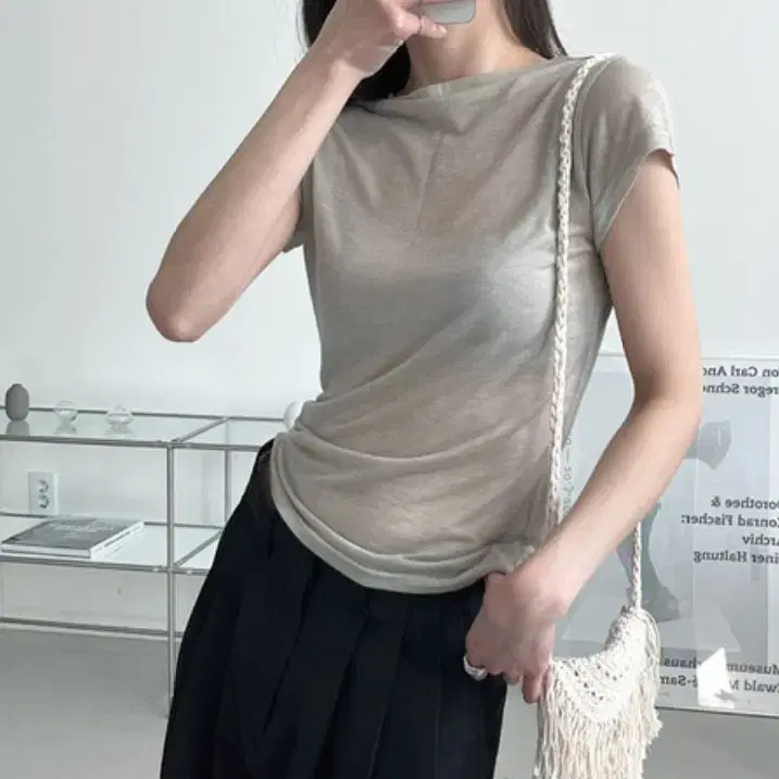 로웨어 see-through tencel half pola tee 검정