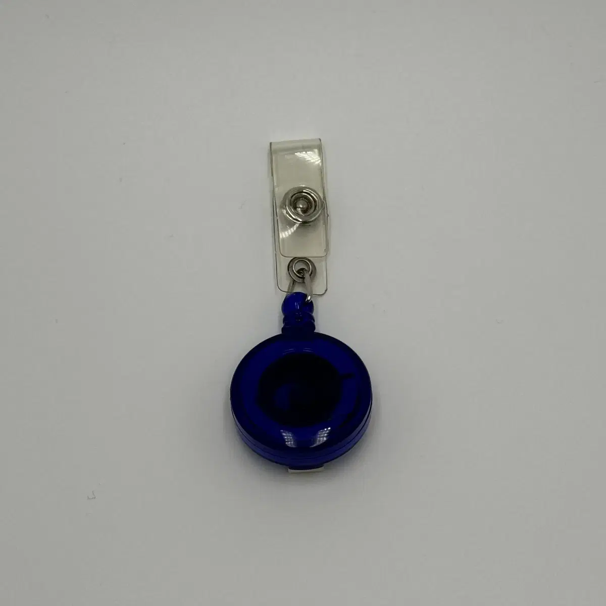 Vintage keychain Retractable reel holder