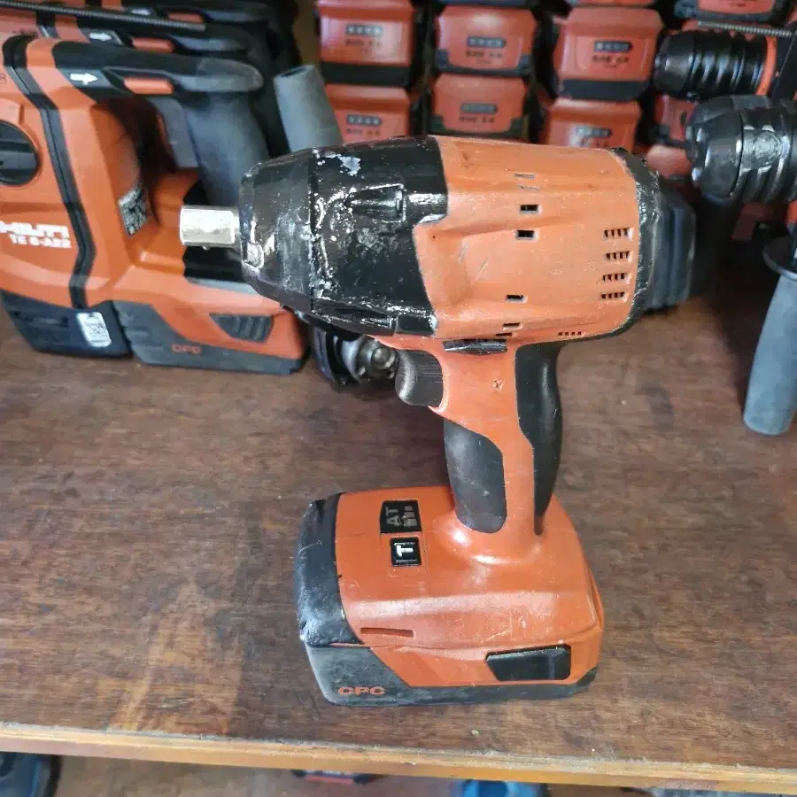 [HILTI]힐티충전임팩렌치 SIW6AT A22 본체만