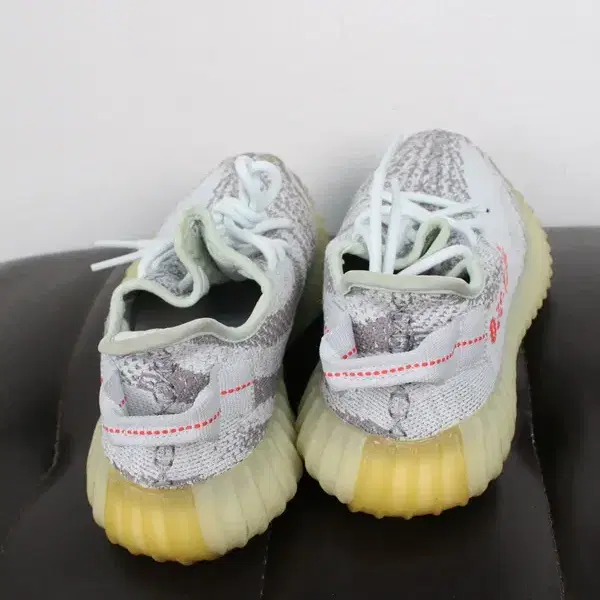 (225)YEEZY BOOST 350 V2