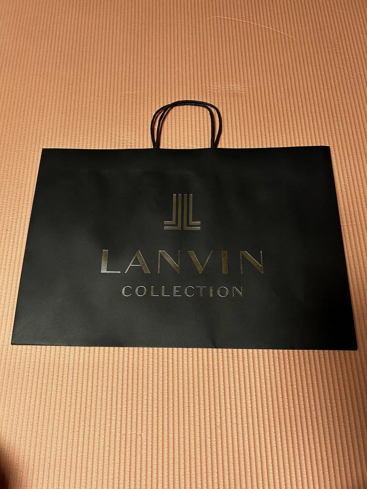 랑방 LANVIN 쇼핑백 판매합니다.